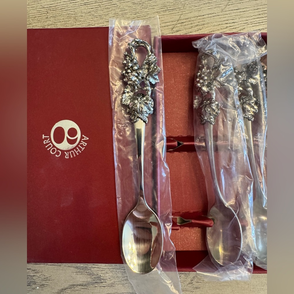 Arthur Court Grape Spoons S/4